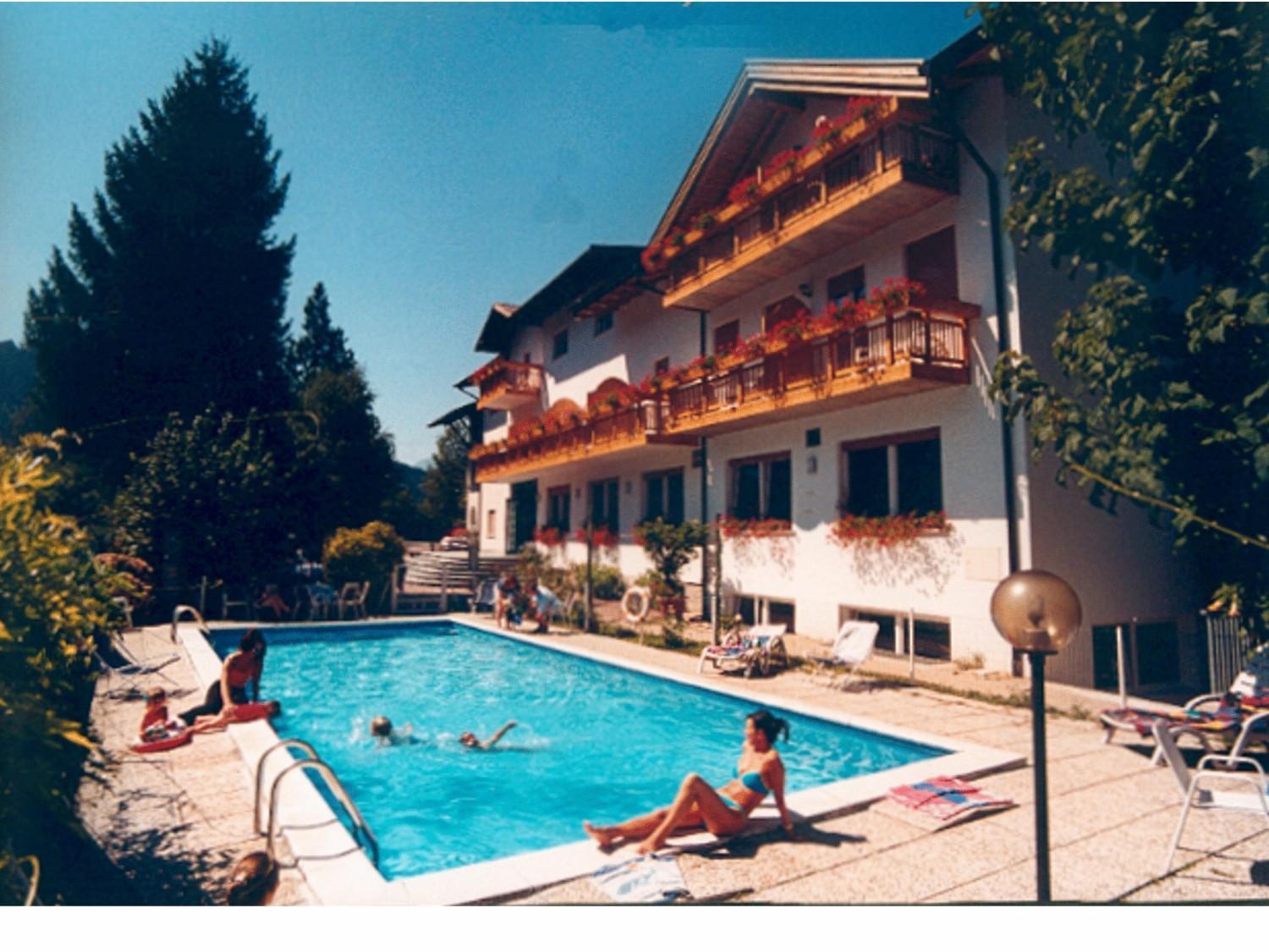 Albergo Gilda Caldonazzo Esterno foto